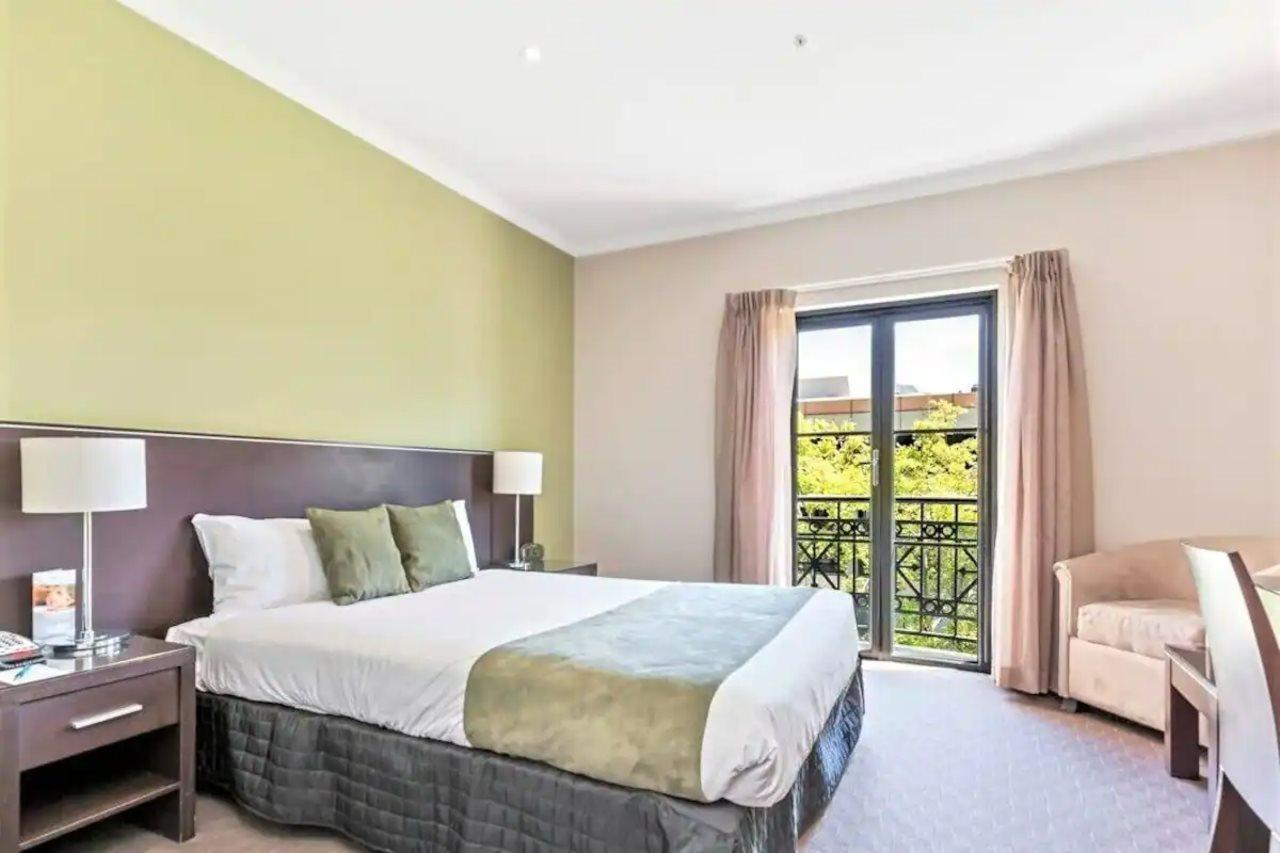 Frome Apartments Аделейд Екстериор снимка
