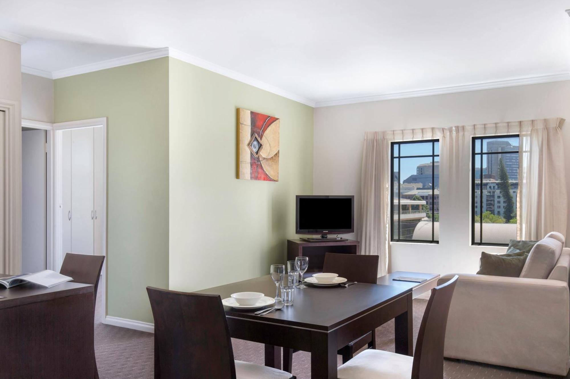 Frome Apartments Аделейд Екстериор снимка