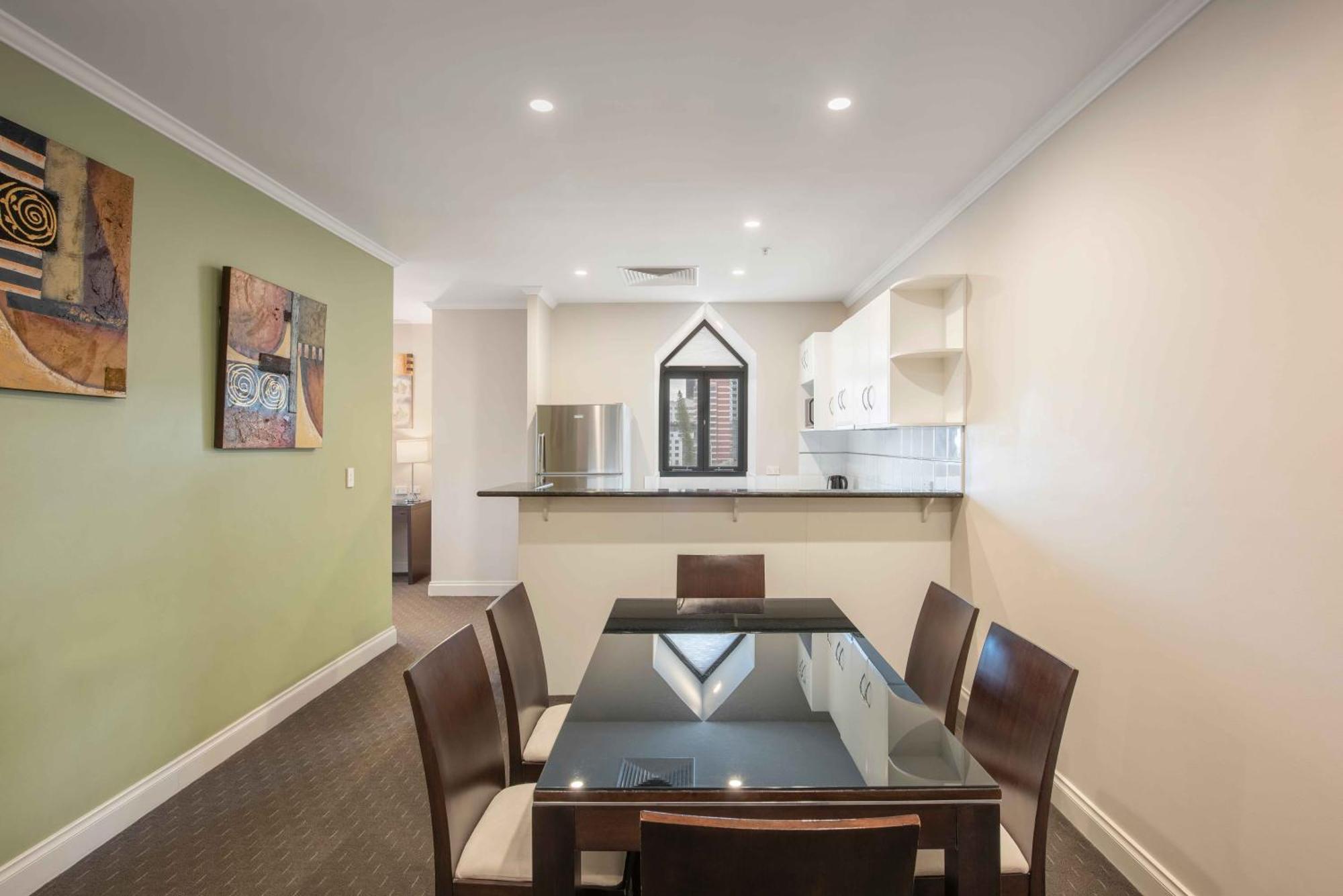 Frome Apartments Аделейд Екстериор снимка
